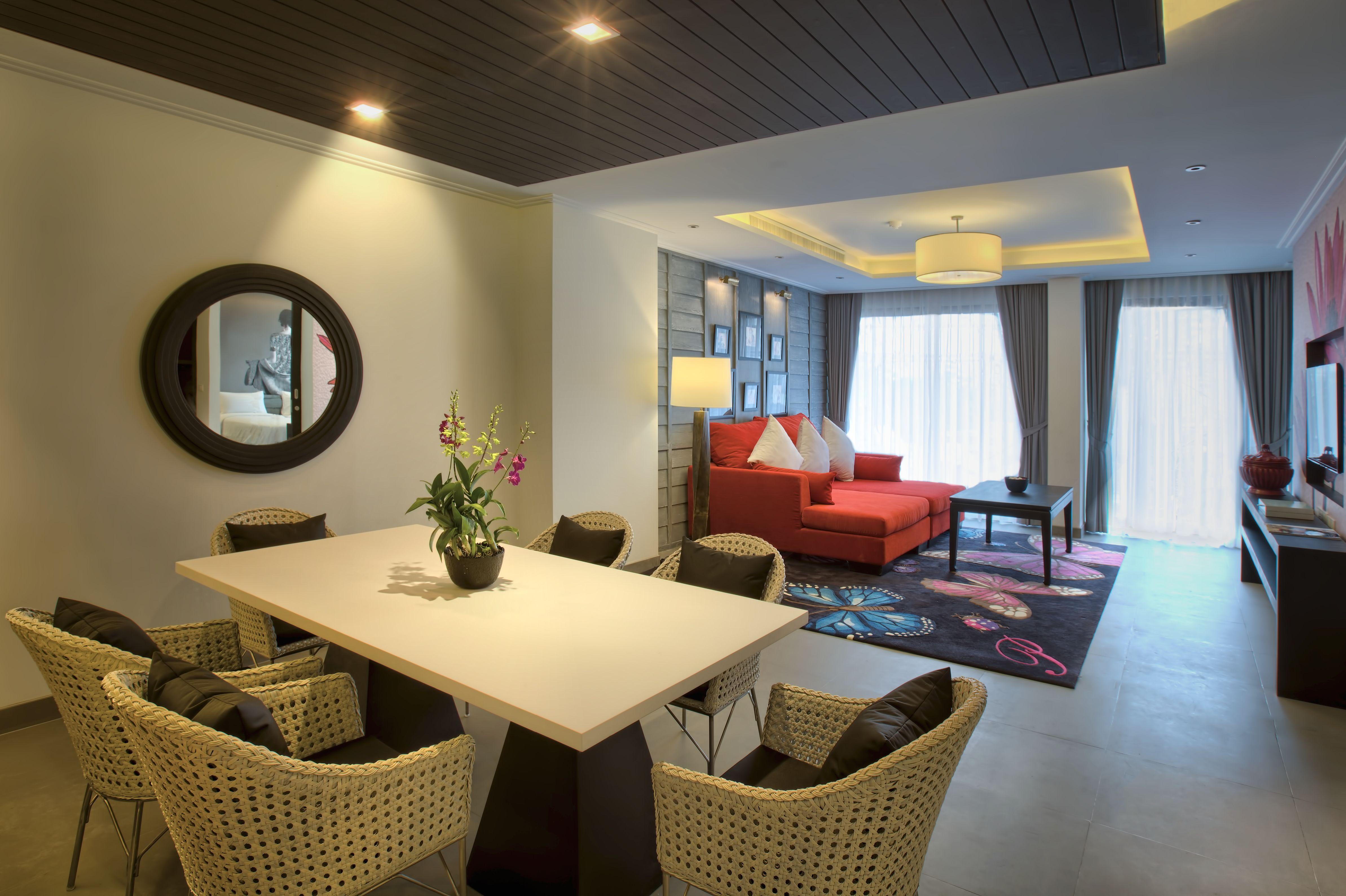 The Pavilions Phuket (Adults Only) Bang Tao Beach  Exterior photo A suite at the hotel