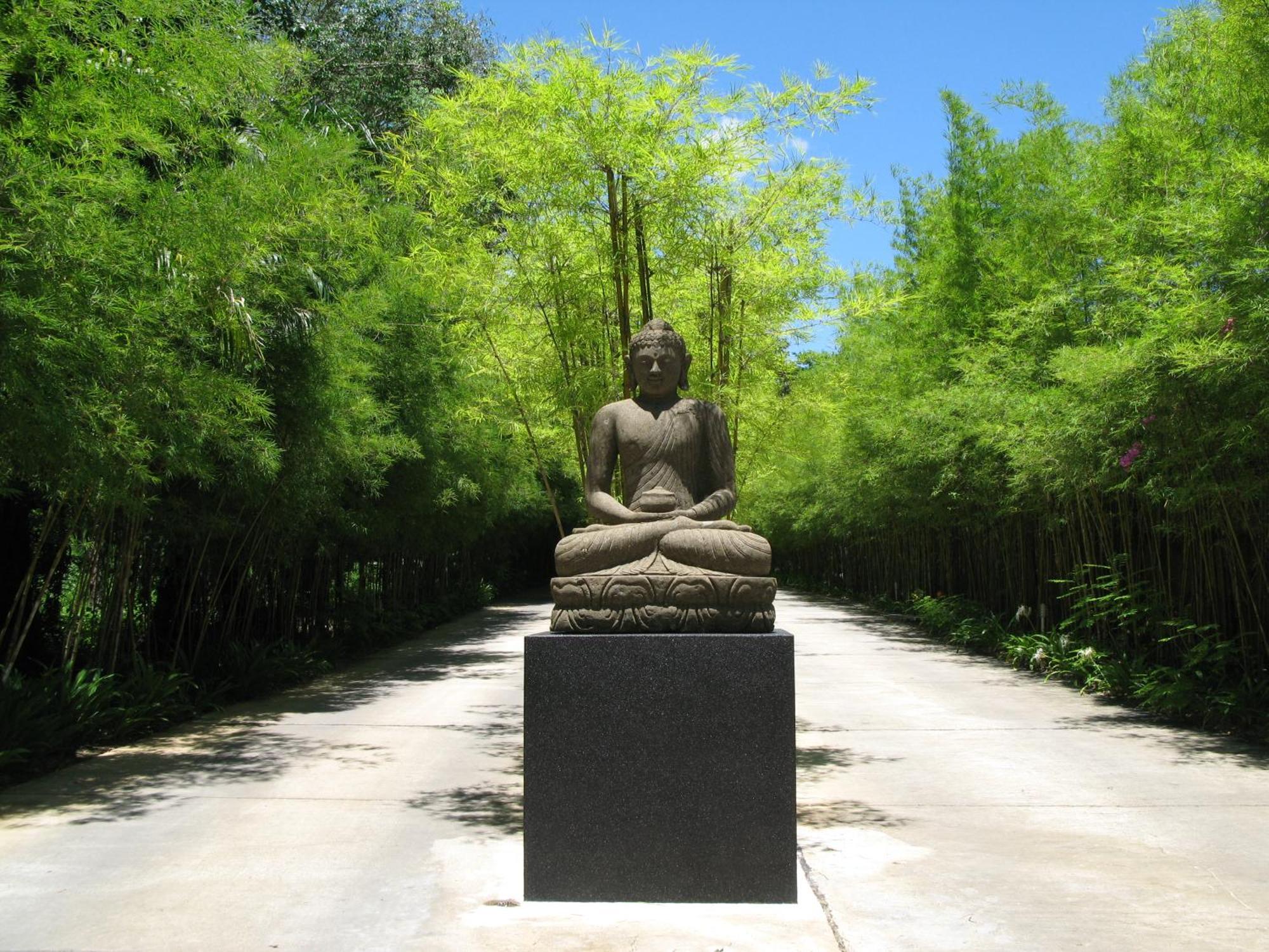 The Pavilions Phuket (Adults Only) Bang Tao Beach  Exterior photo The Buddha statue at the entrance of the temple